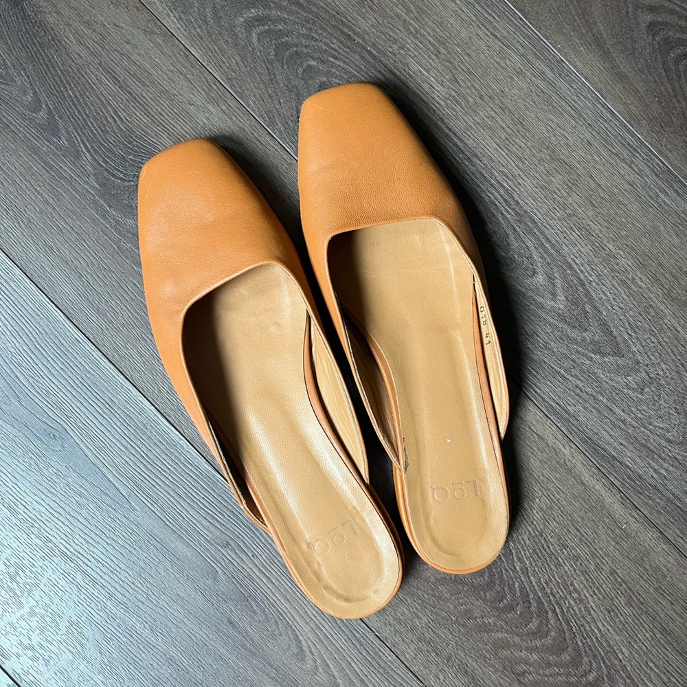 Loq “Lucia” Camel Slides / Mules